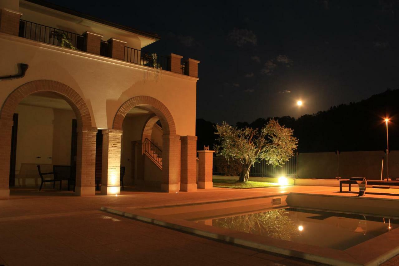 Residence Stella Del Gran Sasso Colledara Экстерьер фото