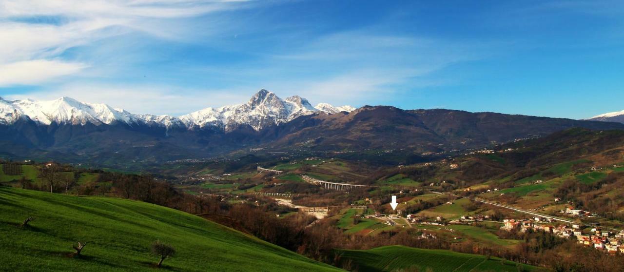 Residence Stella Del Gran Sasso Colledara Экстерьер фото