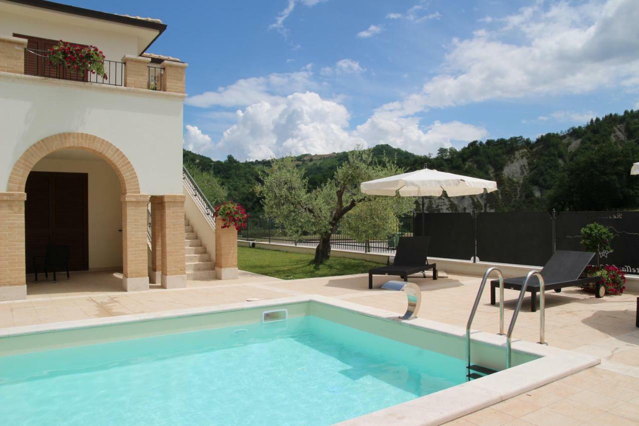 Residence Stella Del Gran Sasso Colledara Экстерьер фото