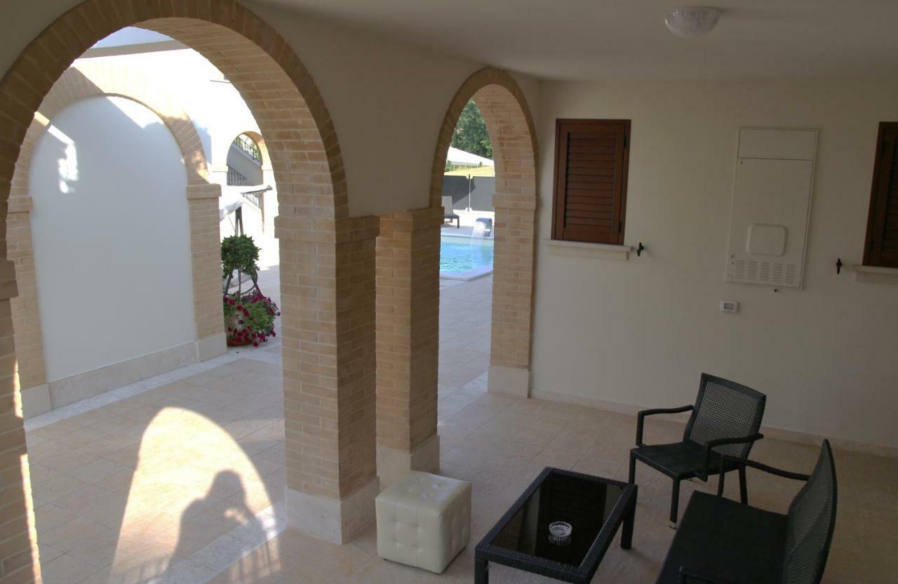 Residence Stella Del Gran Sasso Colledara Экстерьер фото