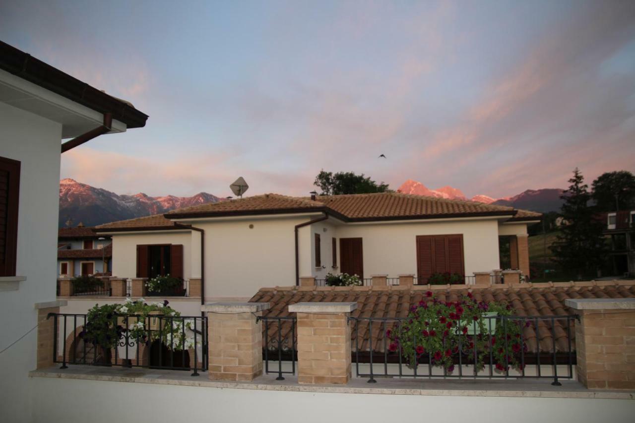 Residence Stella Del Gran Sasso Colledara Экстерьер фото